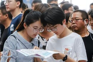 没有掉队！湖人主场取胜战绩反超爵士 排名升至西部第9